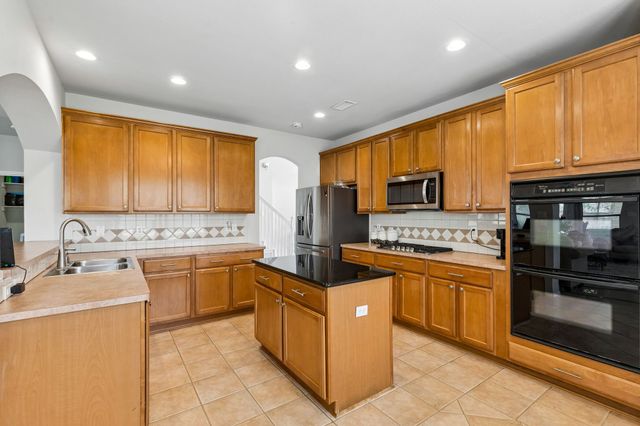 3201 Cantura Drive, Mesquite, TX 75181
