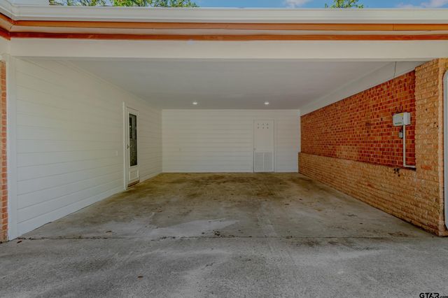 3404 Cope, Tyler, TX 75702
