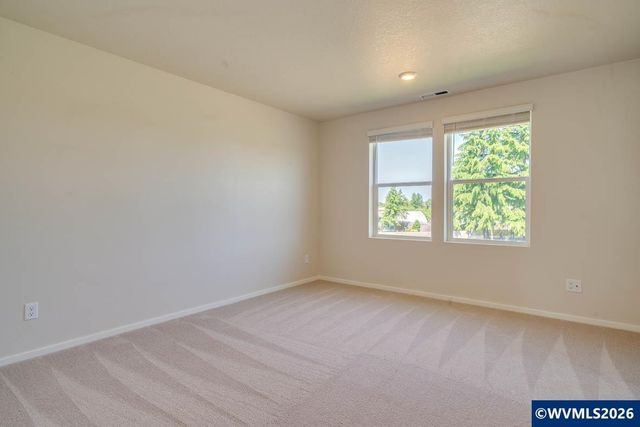 4962 Dilling Av NE, Salem, OR 97301