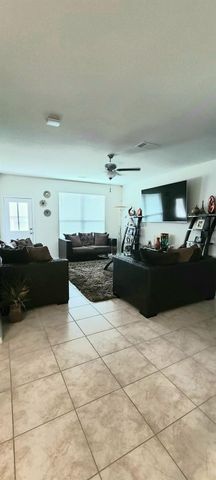 2710 Little Caney Way, Conroe, TX 77301