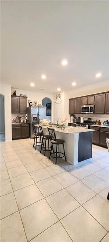 2710 Little Caney Way, Conroe, TX 77301