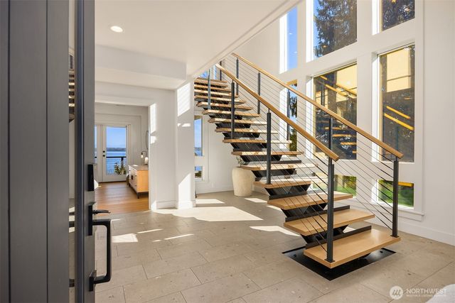 12168 Sunrise Drive NE, Bainbridge Island, WA 98110