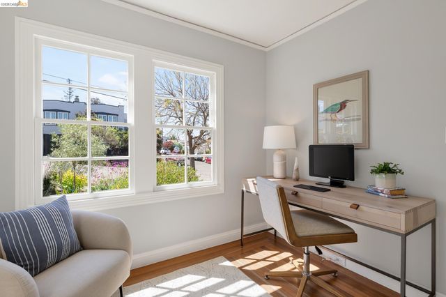 1500 Hampel Street, Oakland, CA 94602