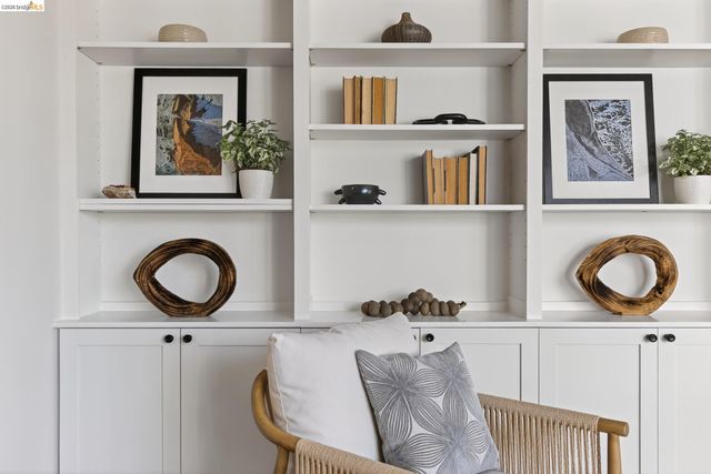 1500 Hampel Street, Oakland, CA 94602