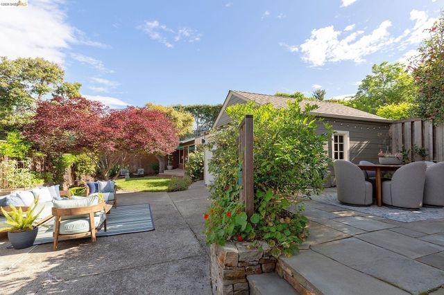 1500 Hampel Street, Oakland, CA 94602