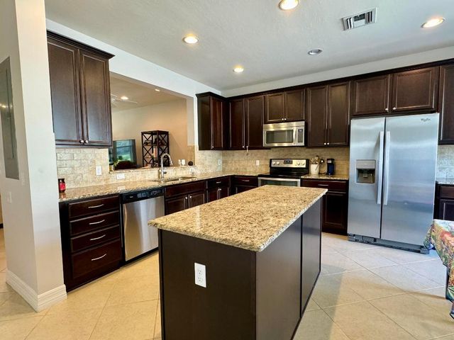 2758 Avalon Way, Jupiter, FL 33458