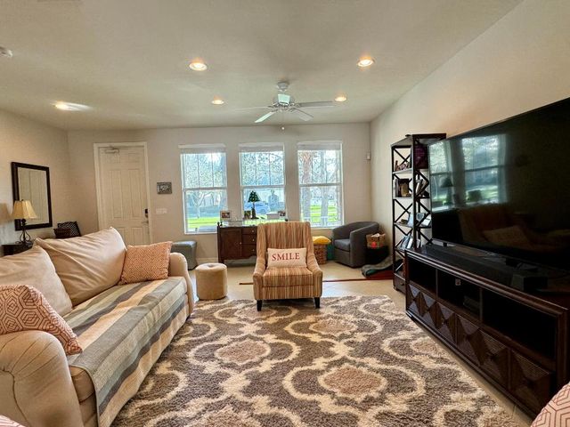 2758 Avalon Way, Jupiter, FL 33458