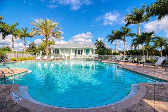 2758 Avalon Way, Jupiter, FL 33458