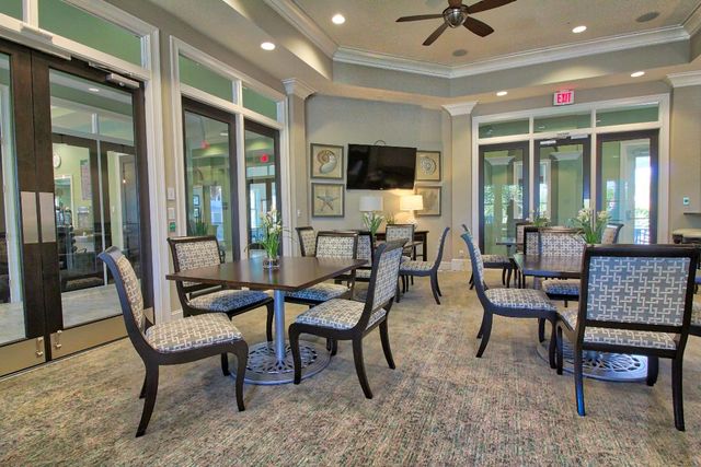 2758 Avalon Way, Jupiter, FL 33458