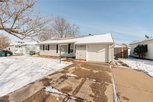 6429 Aylesworth Drive, Parma Heights, OH 44130