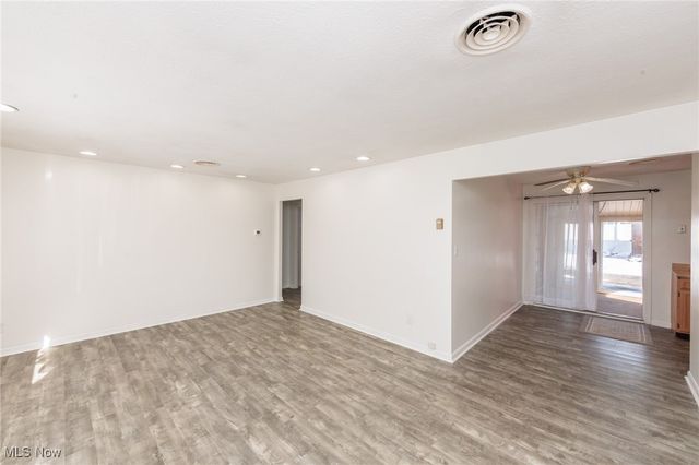 6429 Aylesworth Drive, Parma Heights, OH 44130