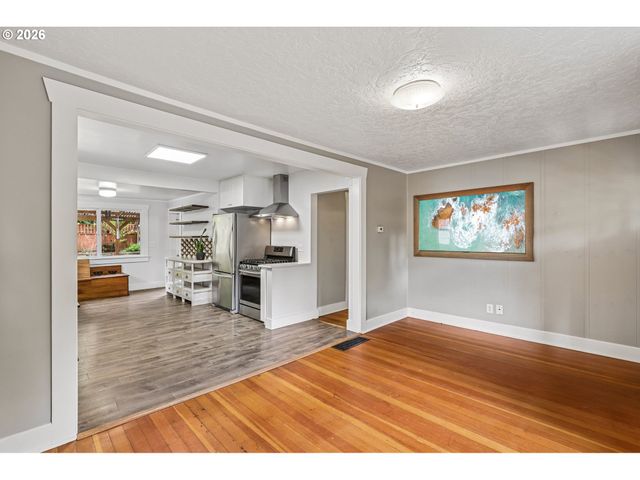 4339 Ne 88TH Ave, Portland, OR 97220