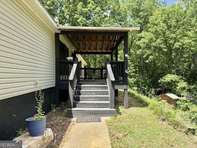 325 Fern Valley Trail, Clarkesville, GA 30523
