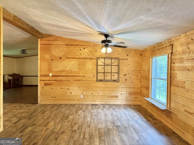 325 Fern Valley Trail, Clarkesville, GA 30523