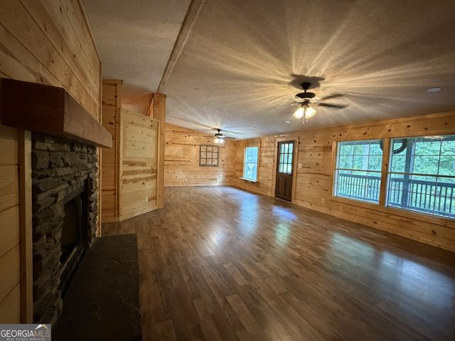 325 Fern Valley Trail, Clarkesville, GA 30523