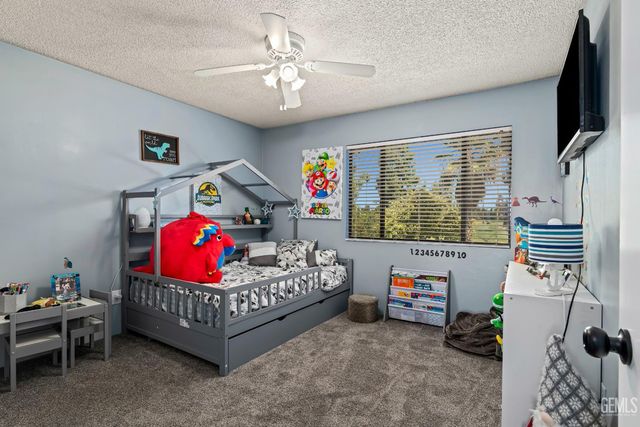 6300 Landfair Drive, Bakersfield, CA 93309