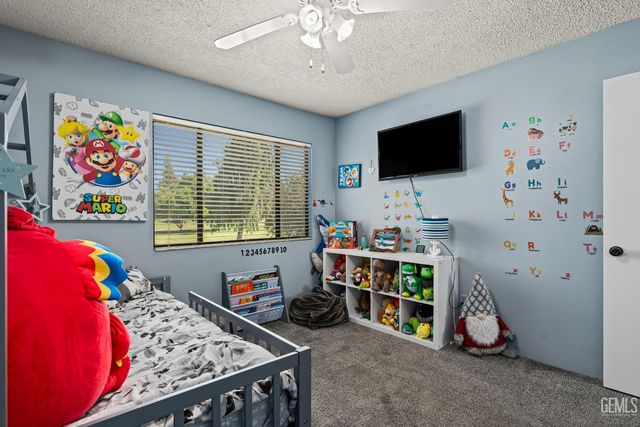 6300 Landfair Drive, Bakersfield, CA 93309