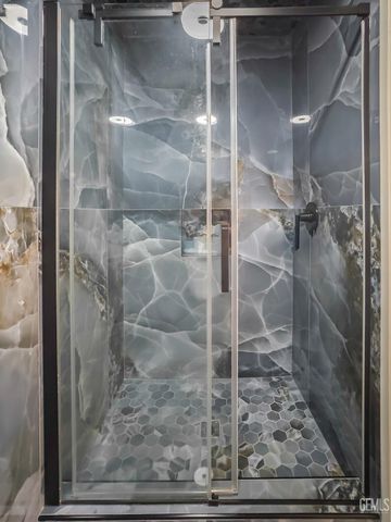 6300 Landfair Drive, Bakersfield, CA 93309