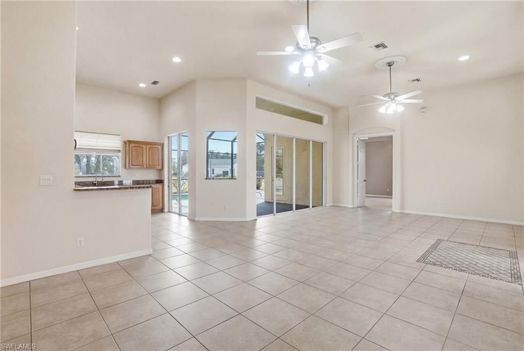 138 Pembroke ST, LEHIGH ACRES, FL 33974 — photo 5