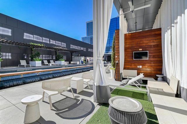 210 Lavaca ST 2608, Austin, TX 78701