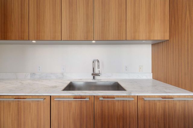 210 Lavaca ST 2608, Austin, TX 78701