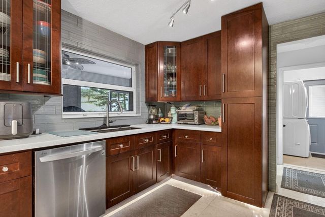 910 NW 49th Court, Deerfield Beach, FL 33064