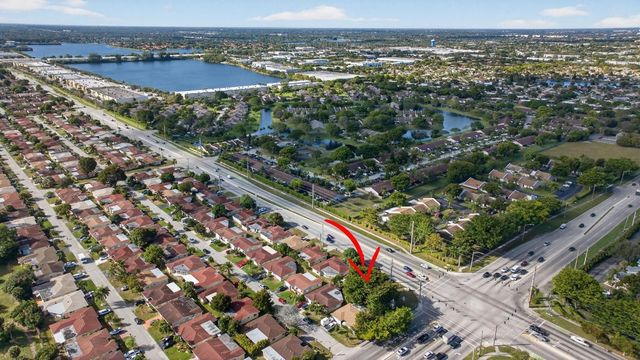 910 NW 49th Court, Deerfield Beach, FL 33064