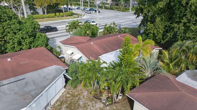 910 NW 49th Court, Deerfield Beach, FL 33064