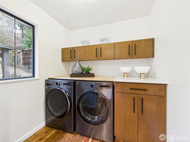 11906 SE 78th St, Newcastle, WA 98056