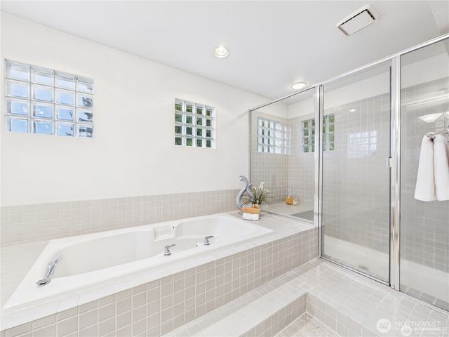 11906 SE 78th St, Newcastle, WA 98056