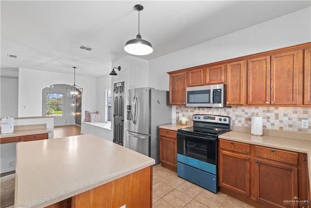 1506 Montecruz Street, Mission, TX 78574