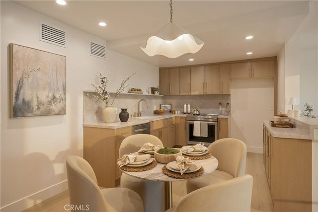 7234 Marina Pacifica S, Long Beach, CA 90803