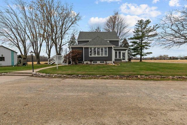 W7185 COUNTY ROAD P, Shiocton, WI 54170
