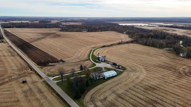 W7185 COUNTY ROAD P, Shiocton, WI 54170