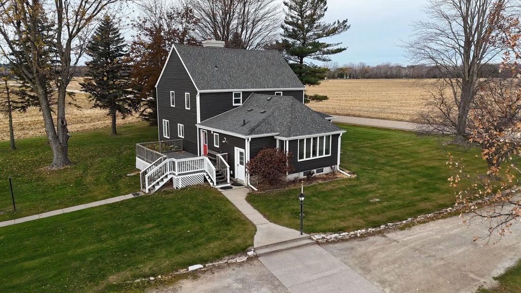 W7185 COUNTY ROAD P, Shiocton, WI 54170