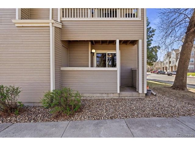 5745 W Atlantic Pl 105, Lakewood, CO 80227
