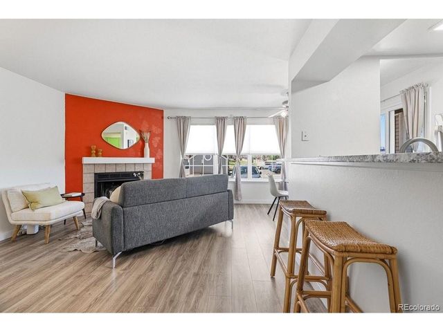 5745 W Atlantic Pl 105, Lakewood, CO 80227