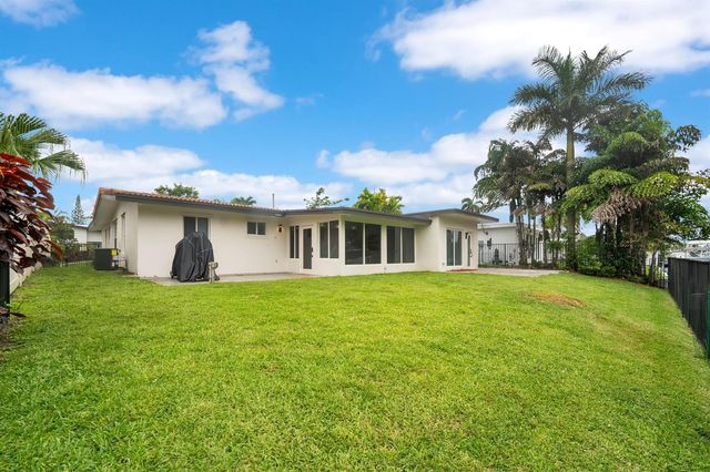 2524 Marathon Lane, Fort Lauderdale, FL 33312
