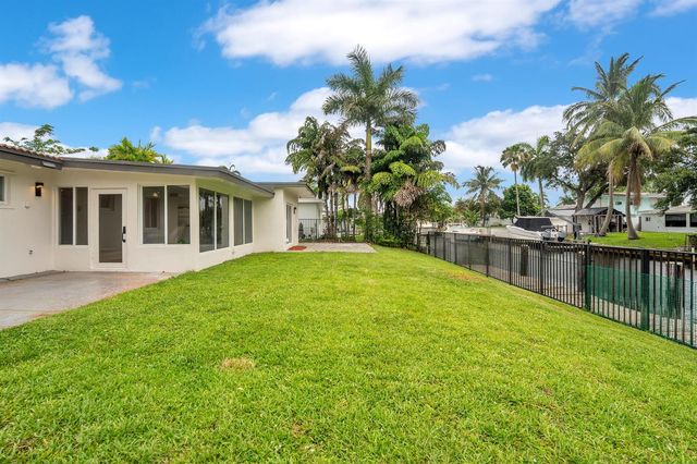 2524 Marathon Lane, Fort Lauderdale, FL 33312