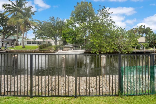 2524 Marathon Lane, Fort Lauderdale, FL 33312