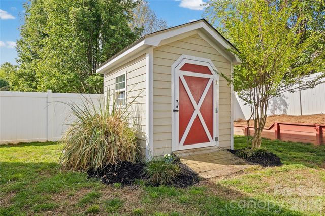 13411 Glencreek Lane, Huntersville, NC 28078