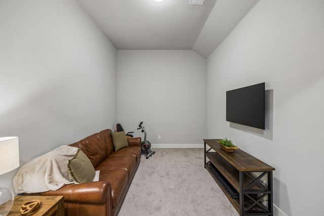 1104 Bluestem Drive, Aubrey, TX 76227