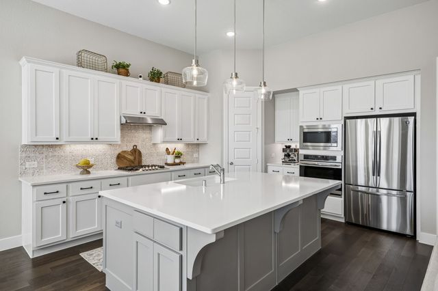 1104 Bluestem Drive, Aubrey, TX 76227