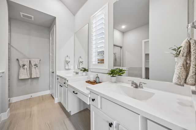 1104 Bluestem Drive, Aubrey, TX 76227