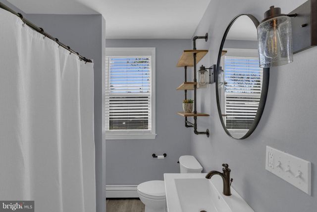 337 WILLOW ST, Bordentown, NJ 08505