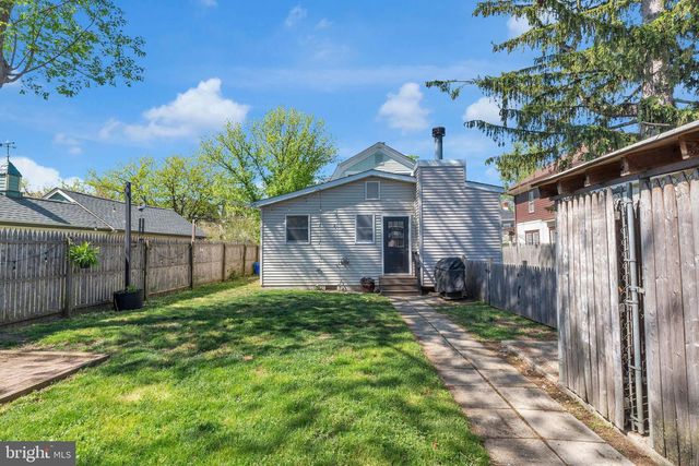 337 WILLOW ST, Bordentown, NJ 08505