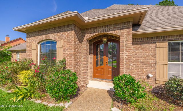 130 Oak Meadow Drive, Clinton, MS 39056