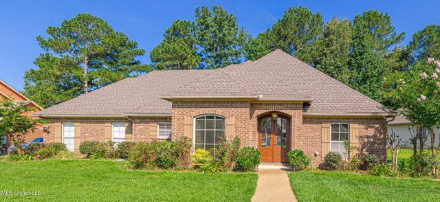 130 Oak Meadow Drive, Clinton, MS 39056