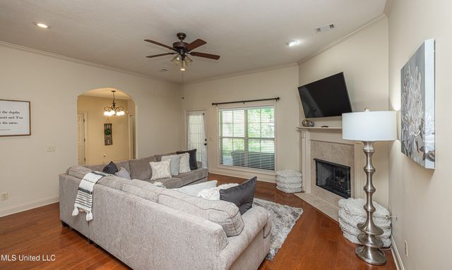 130 Oak Meadow Drive, Clinton, MS 39056