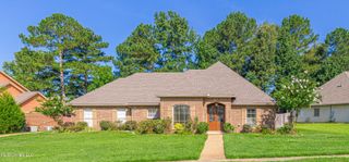 130 Oak Meadow Drive, Clinton, MS 39056